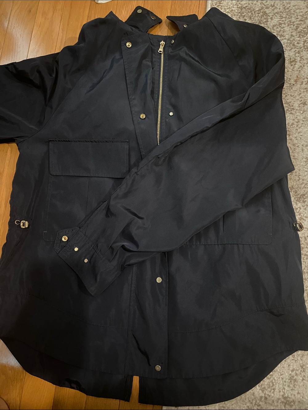 Zara Black women’s Raincoat with Gold-Tone Hardware